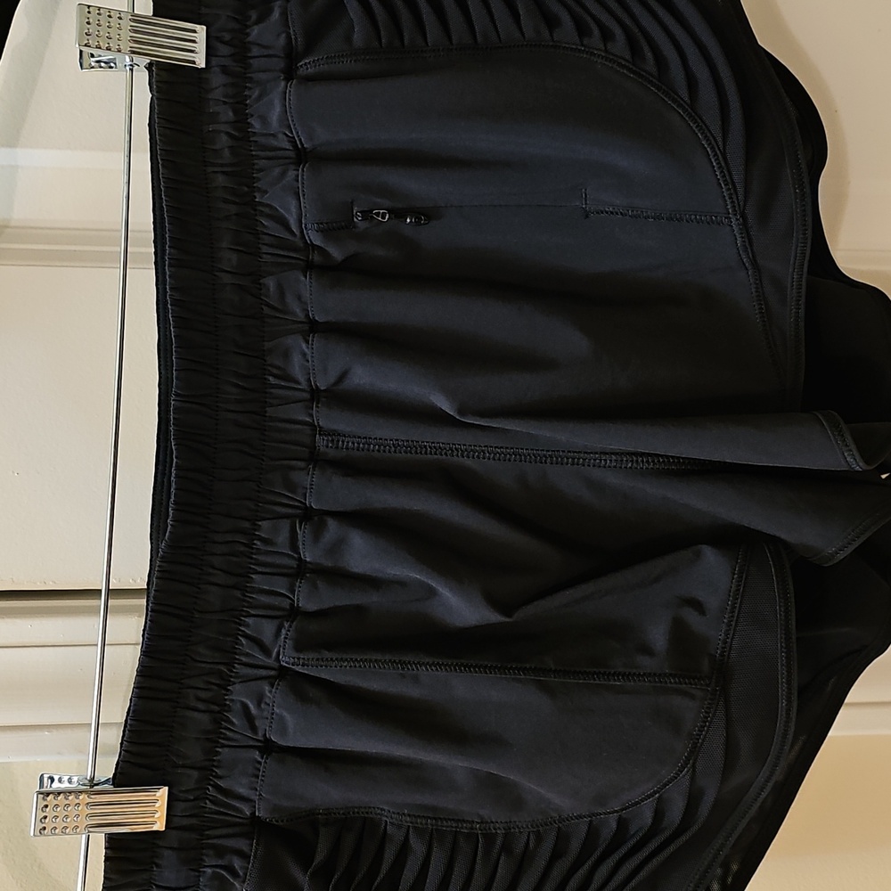 237. Lululemon Special Hotty Hot Short